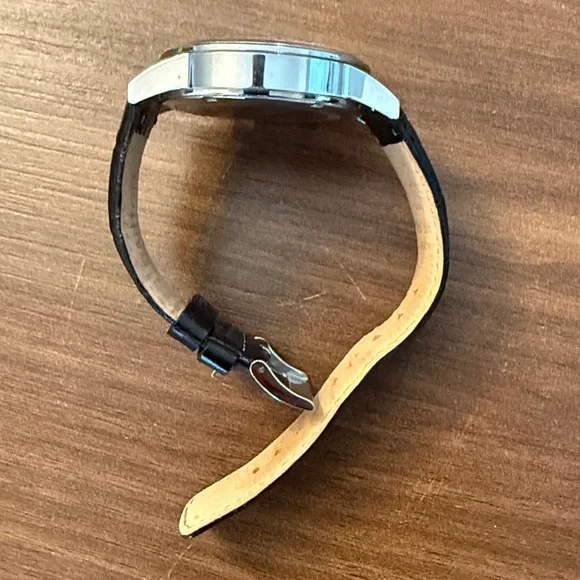 Hugo Boss Mens Watch - Picture 5 of 6